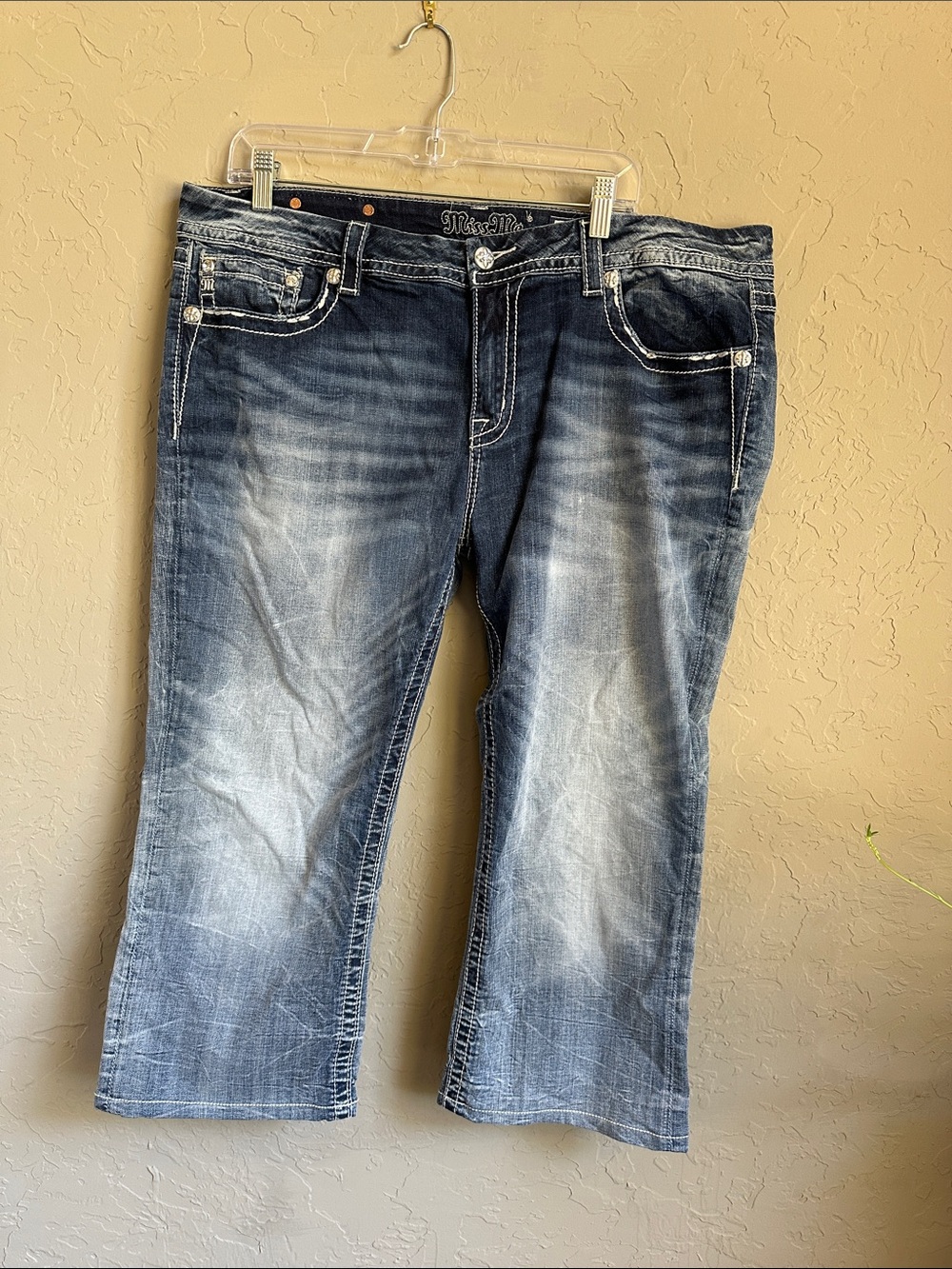 Miss Me mid rise, easy crop jeans size 36